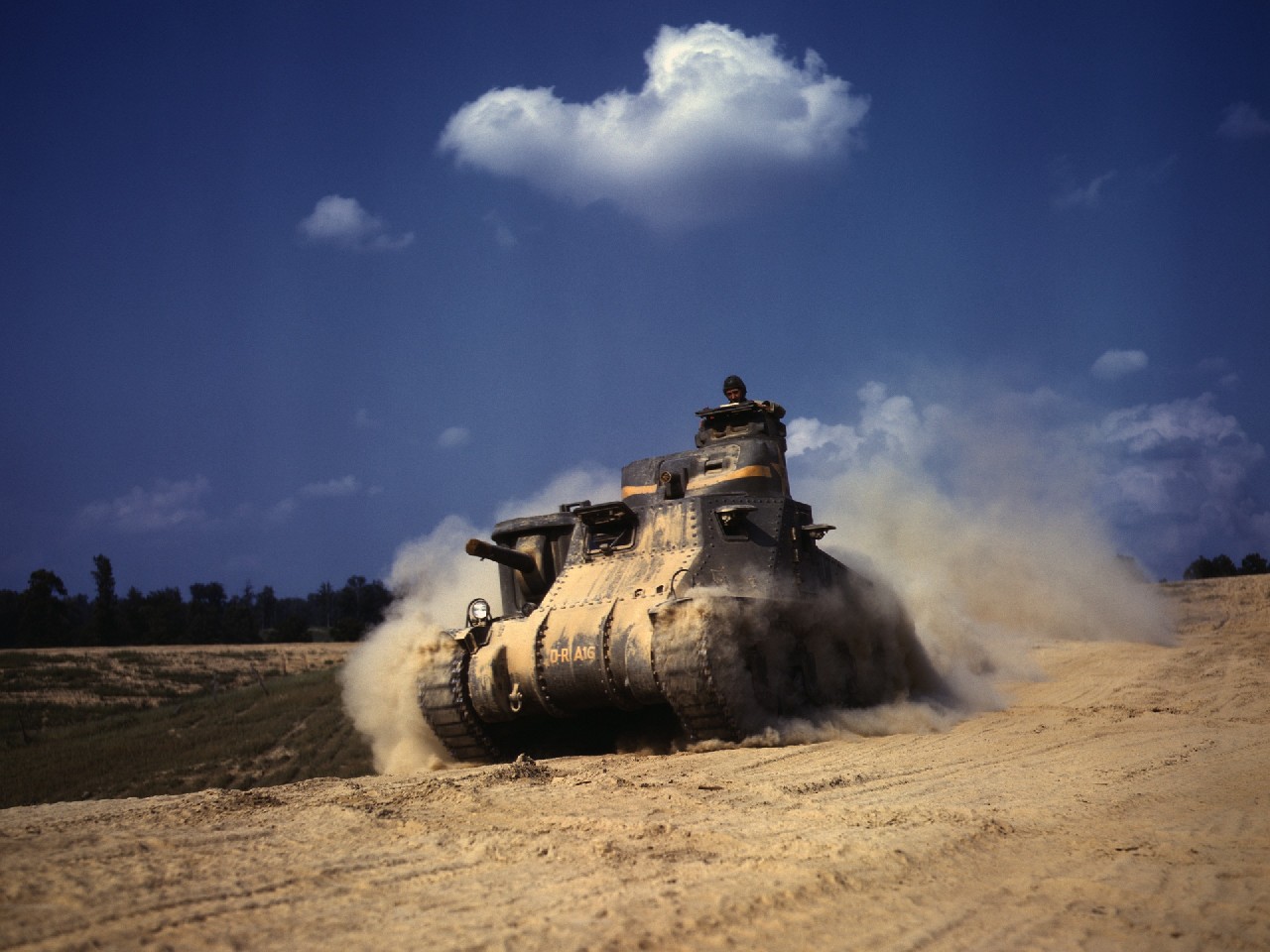 Tank 1280x960.  Tapeta, tapetka, wallpaper, pozad, wallpaper na plochu