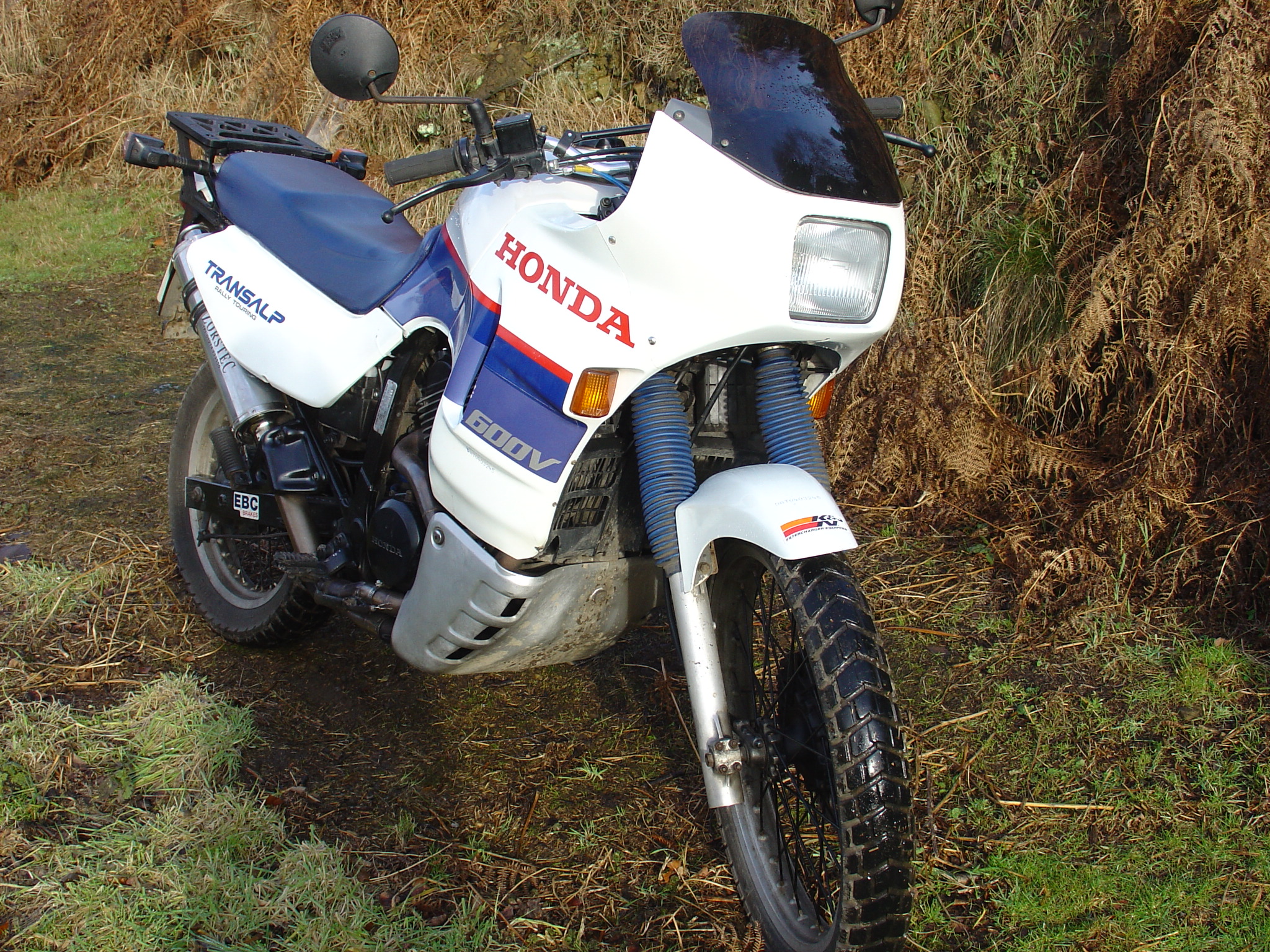 Tapeta, obrzek Honda - 2048x1536 px. Wallpaper na plochu PC zdarma