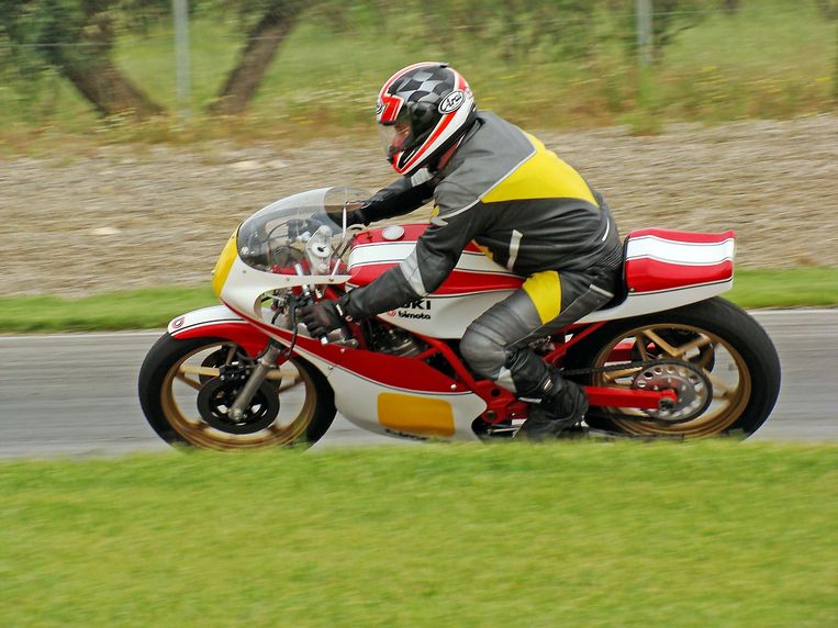 Obrázek, tapeta, pozadí Moto, wallpaper na plochu PC, počítače, tabletu - Bimota zdarma ke stažení Obrázek, tapeta, pozadí Moto, wallpaper na plochu PC, počítače, tabletu - Bimota zdarma ke stažení